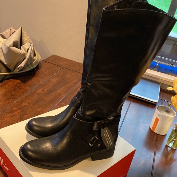 It’s Fall Boot Season! 🍁 🍂Style and Co ladies back boots - Picture 7 of 7
